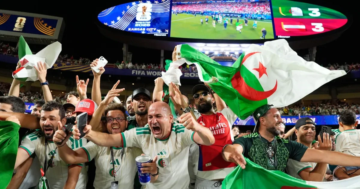 Auch die algerischen Fans jubelten über unser 3:3