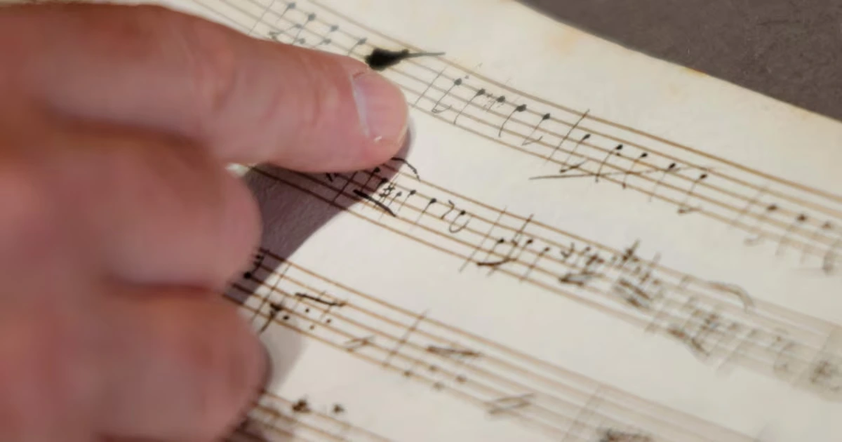Neues Notenheft von Mozart wurde in Paris entdeckt