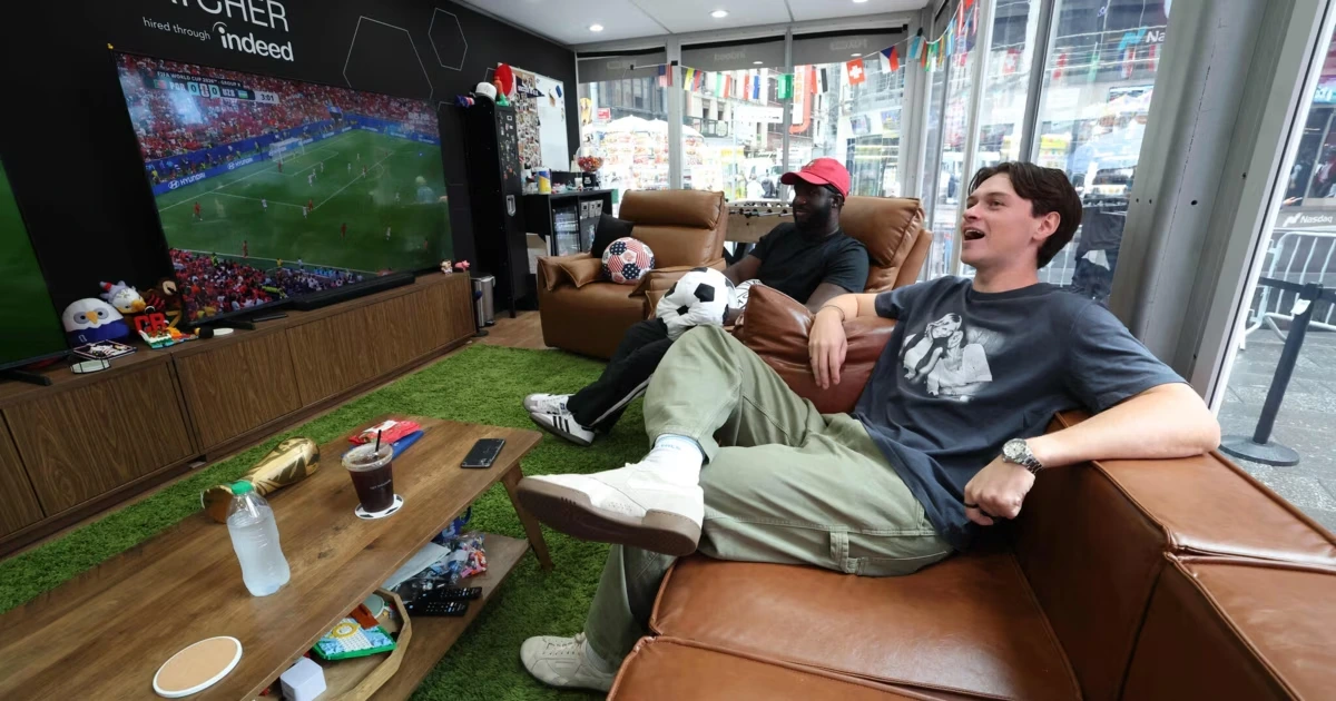 Traumjob? 50.000 Dollar für alle WM-Spiele live