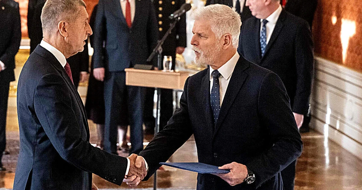 Gericht: Pavel darf am NATO-Gipfel teilnehmen