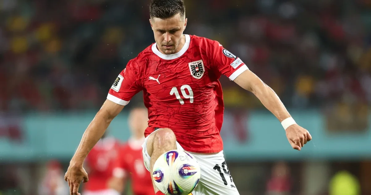 Auf Krücken! ÖFB-Pechvogel Baumgartner im WM-Camp