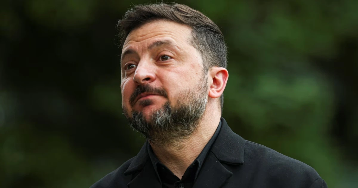 Selenskyj spottet über lahmen Vormarsch der Russen