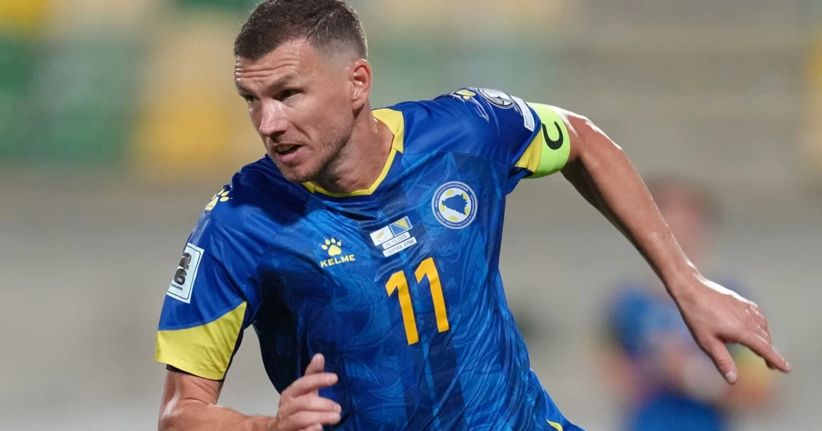 Dzeko-Rätsel: Ex-Weltmeister hat einen Verdacht