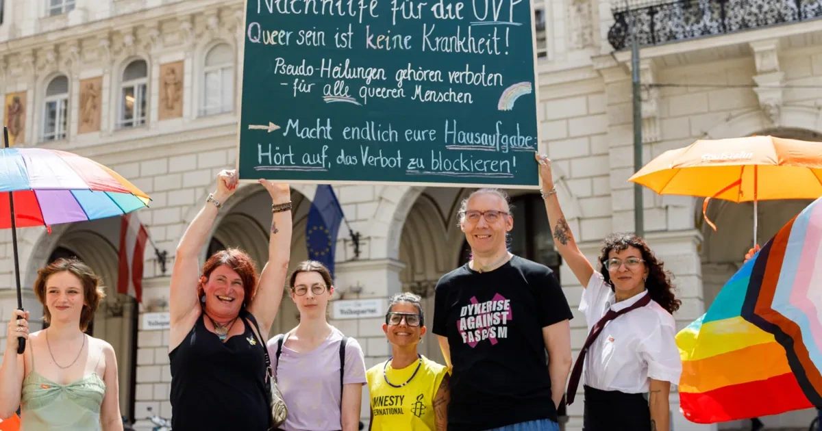 Aktivisten demonstrierten vor ÖVP-Zentrale