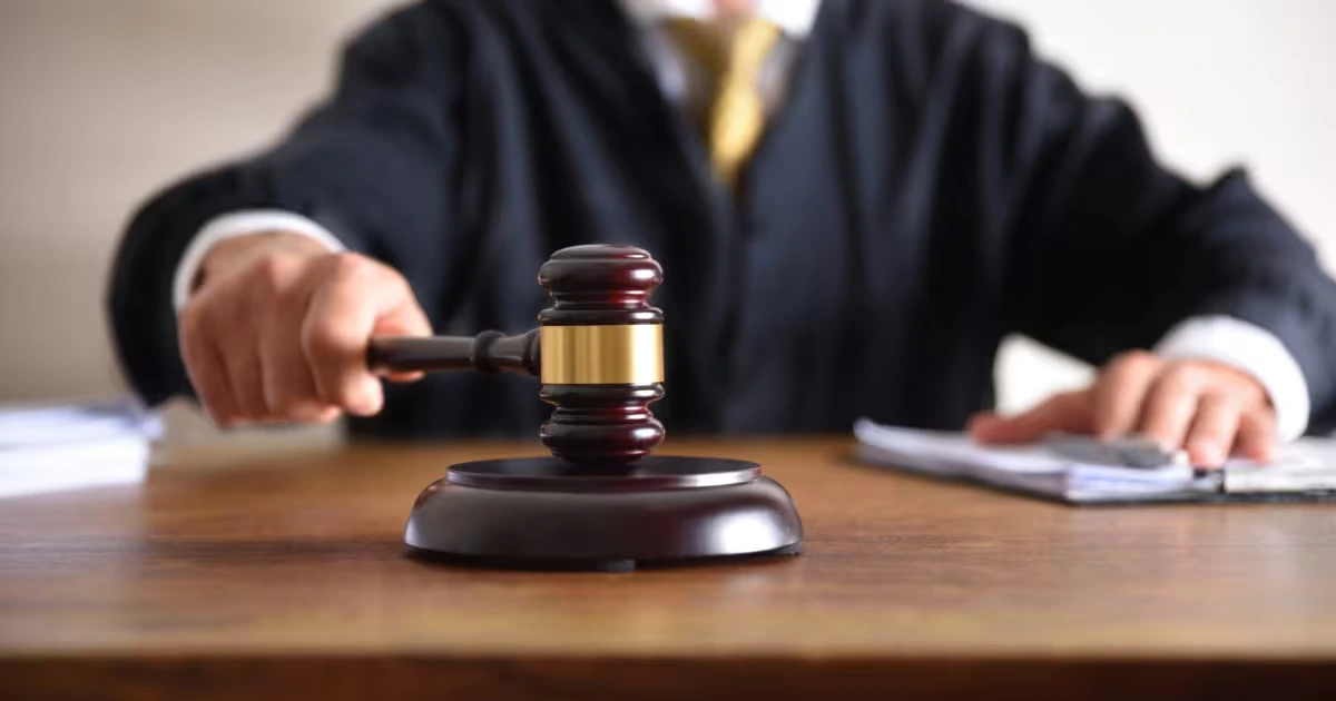 Nächster Justiz-Hammer: Gebühr für Gerichtsurteile