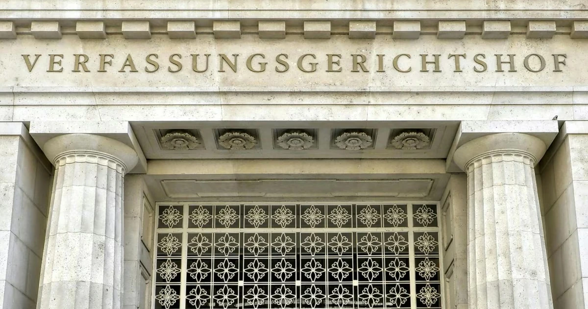 „Terroristen kommunizieren nicht per Brief“