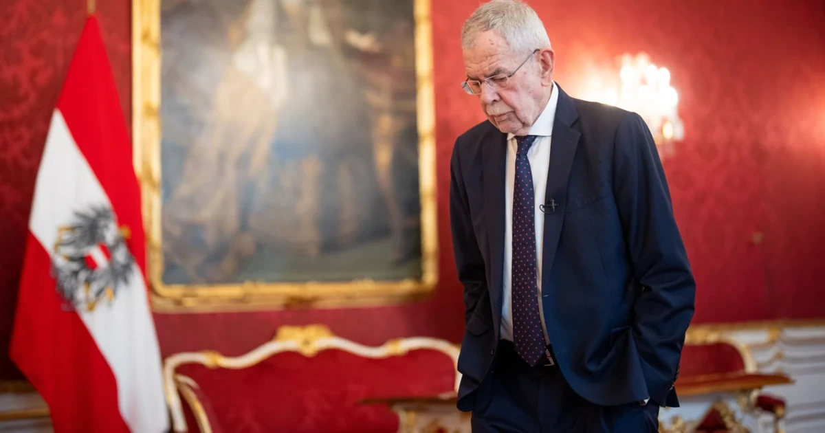 Rohrschaden! Van der Bellen muss ausziehen
