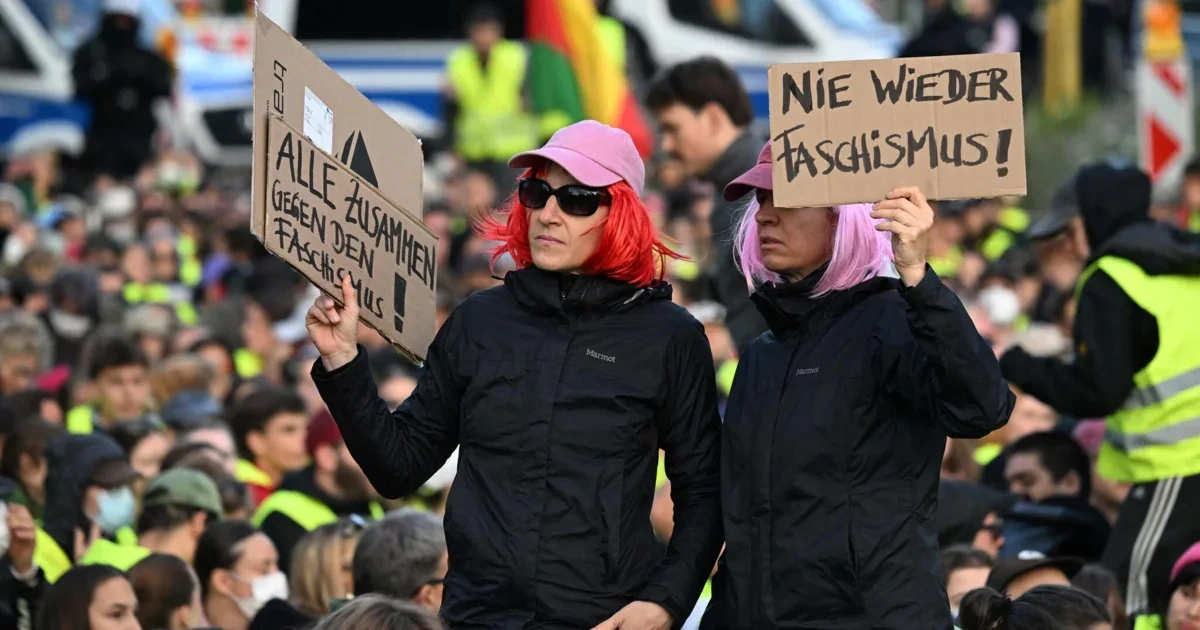 Demonstranten wollen AfD-Parteitag verhindern