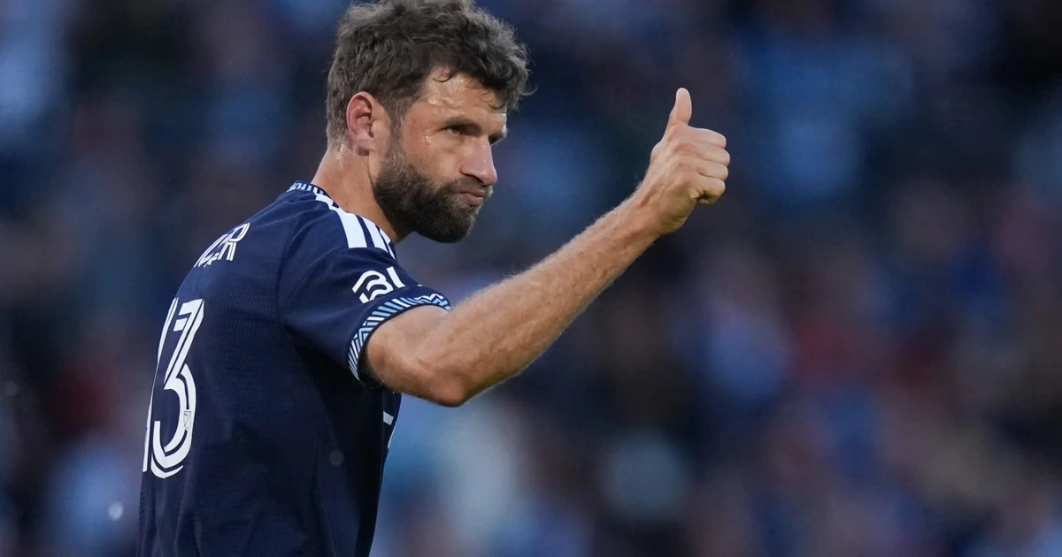 Thomas Müller: Eingewechselt, Tor, ausgewechselt!