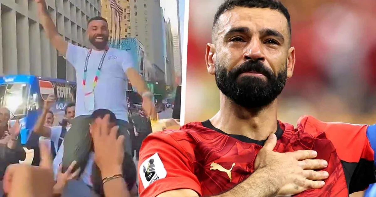 Party! Ägyptens Salah feiert vor Mannschaftshotel