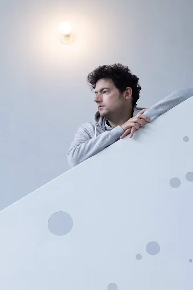 Clément Cogitore, metteur en scène de « La Flûte enchantée » : « A l’opéra, ce qui est stimulant, c’est de n’être qu’un élément parmi d’autres »