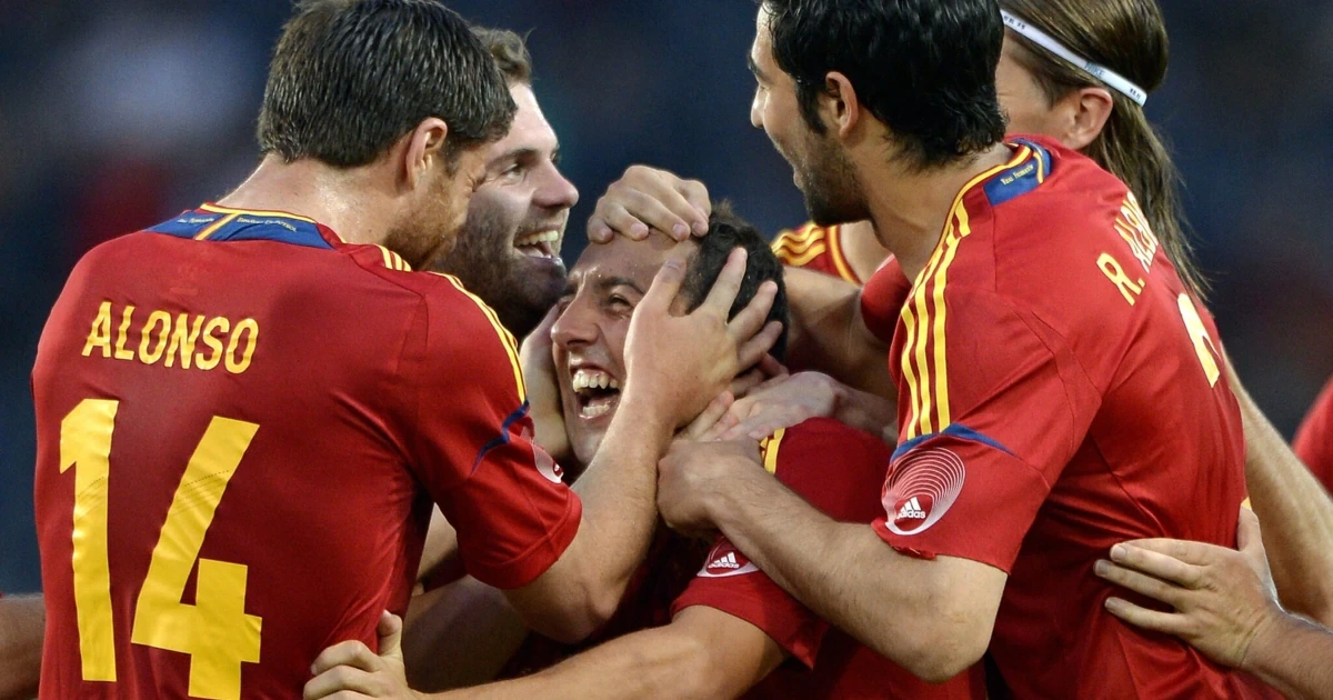 Holte zwei EM-Titel: Spanien-Ass beendet Karriere!