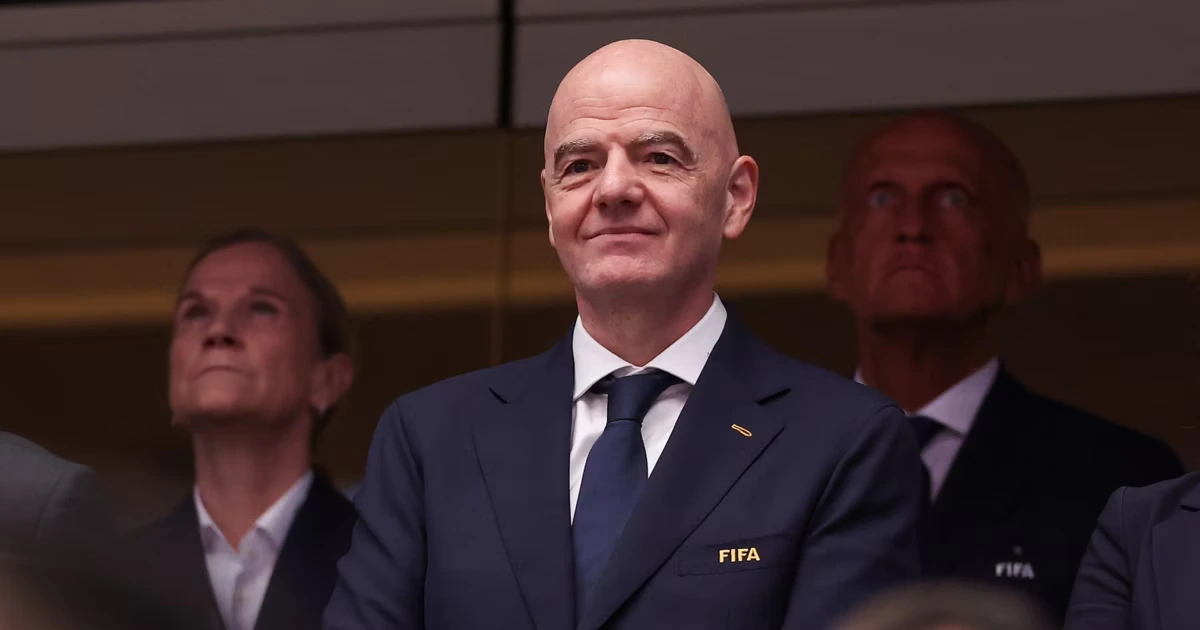 Wie „Direktor Gnadenlos“ den WM-Zirkus beherrscht