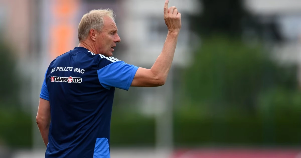 Polster? WAC-Coach nimmt Stellung zu seinem Goalie