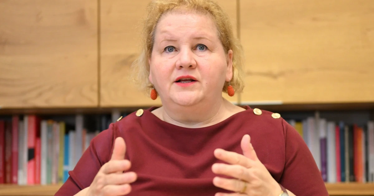 Armutsfonds: Ministerin springt mit Millionen ein