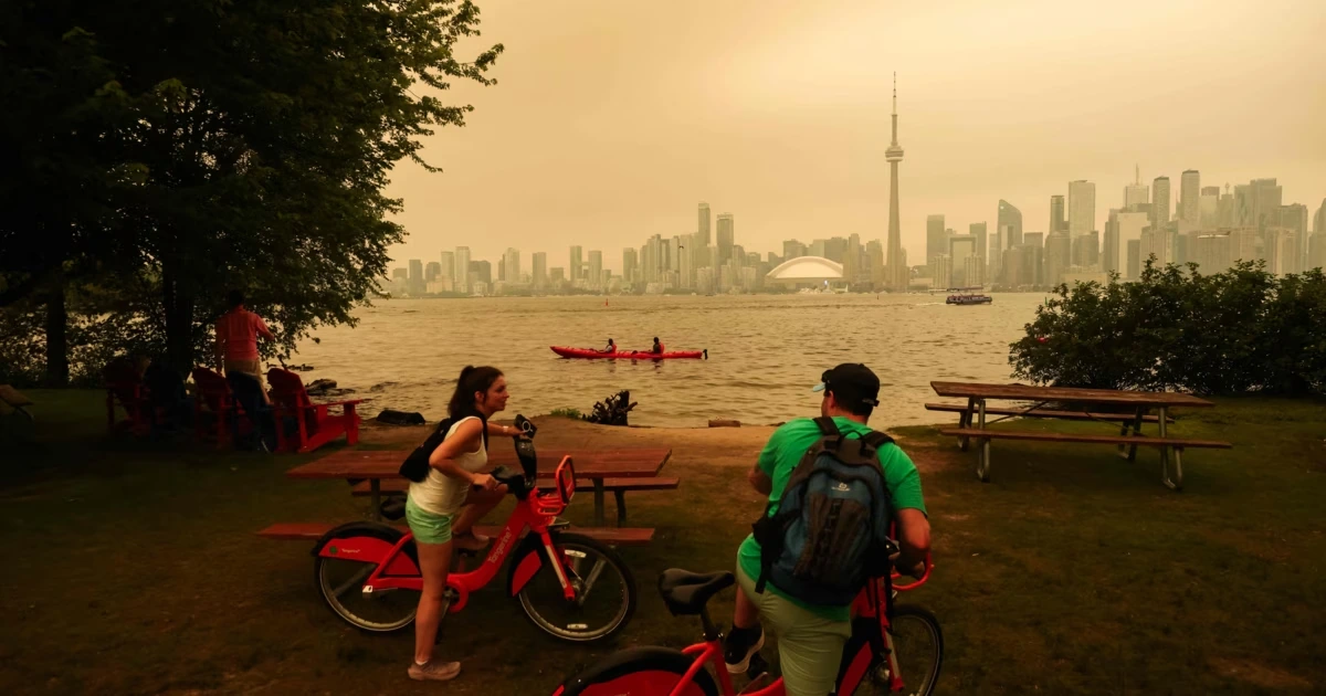 Waldbrände rund um Toronto verrauchen New York