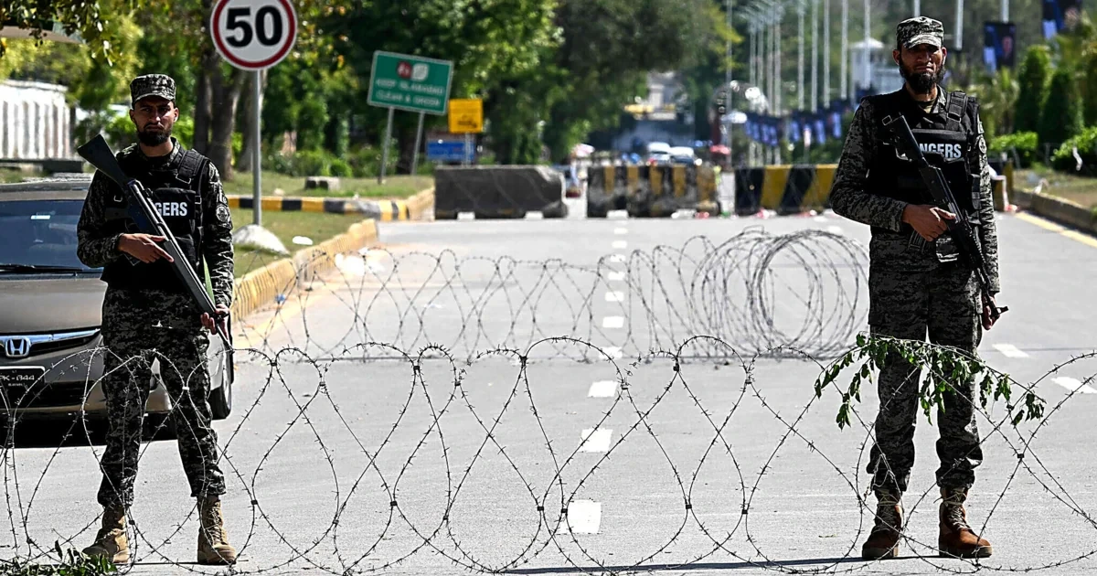 Nun droht auch Pakistan mit einem Eingreifen