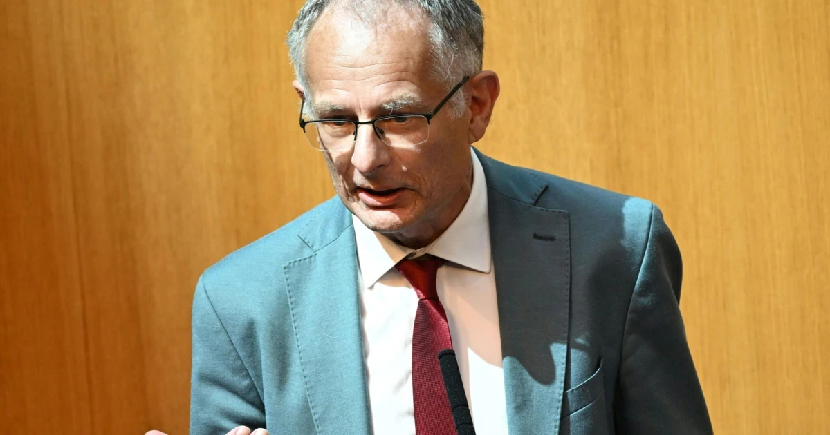 Finanzminister Marterbauer an Krebs erkrankt