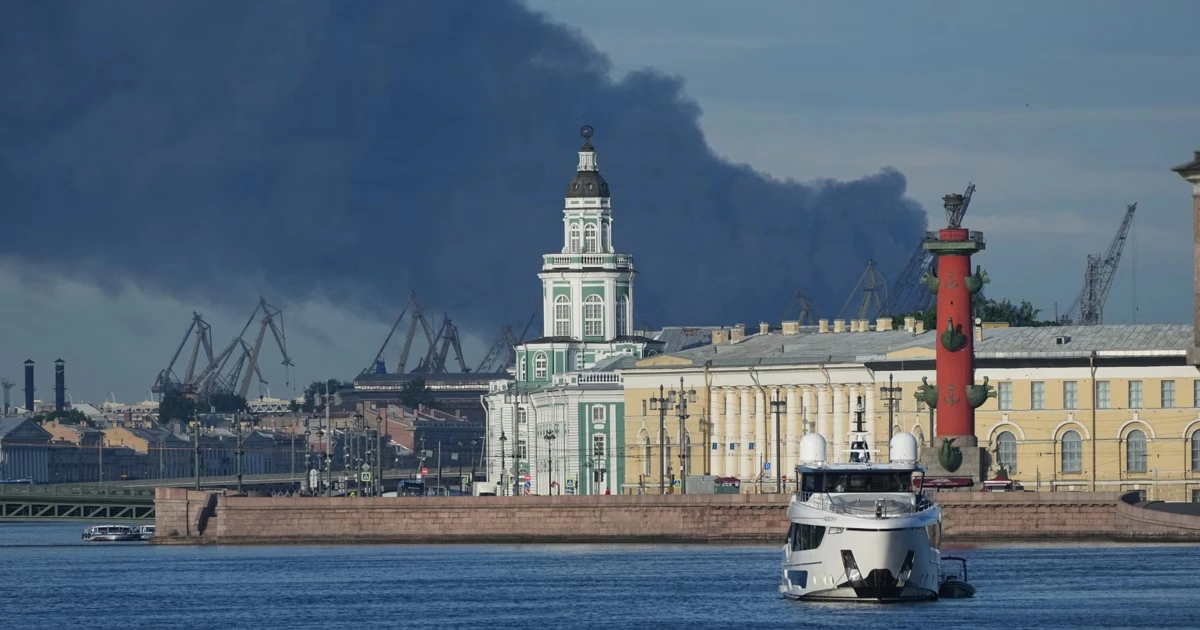 Heftiger Drohnenangriff trifft Sankt Petersburg