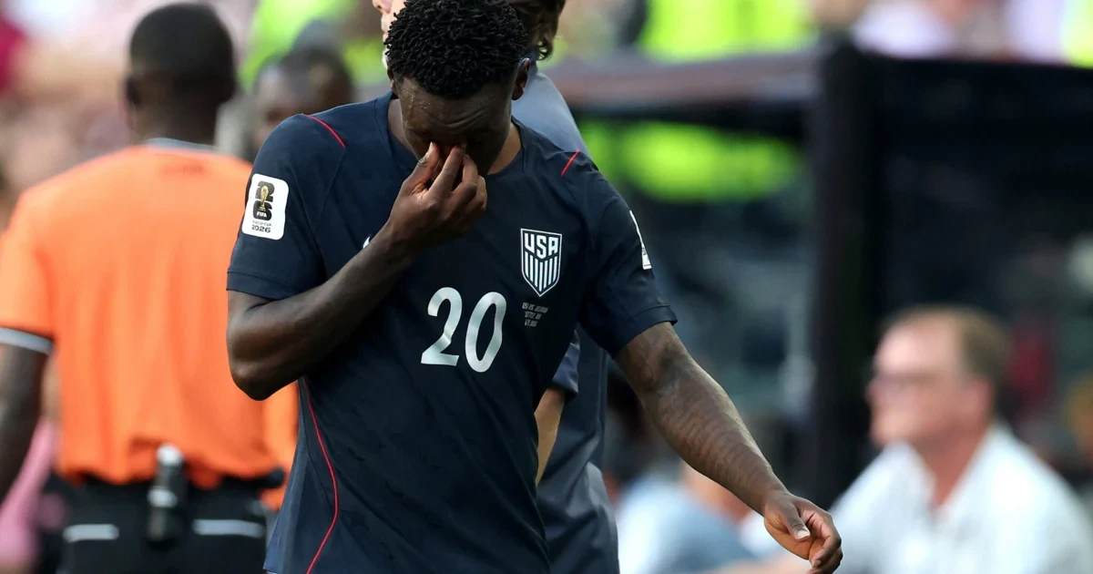 „Rotsünder“ Balogun entschuldigt sich bei den Fans