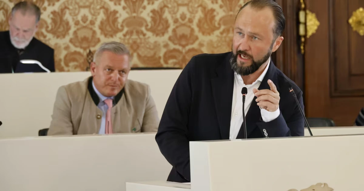 Rechtsextreme Gewalt: Distanziert sich FPÖ genug?