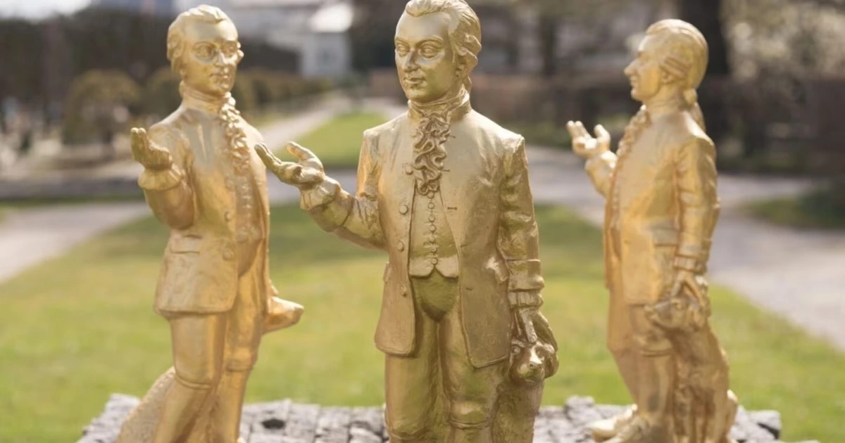 320 Mini-Mozarts erobern jetzt den Mirabellgarten