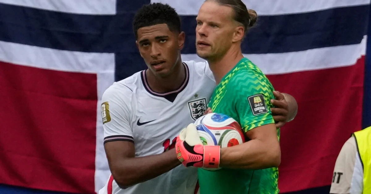 Autsch! Vereinsloser Norwegen-Keeper patzt böse