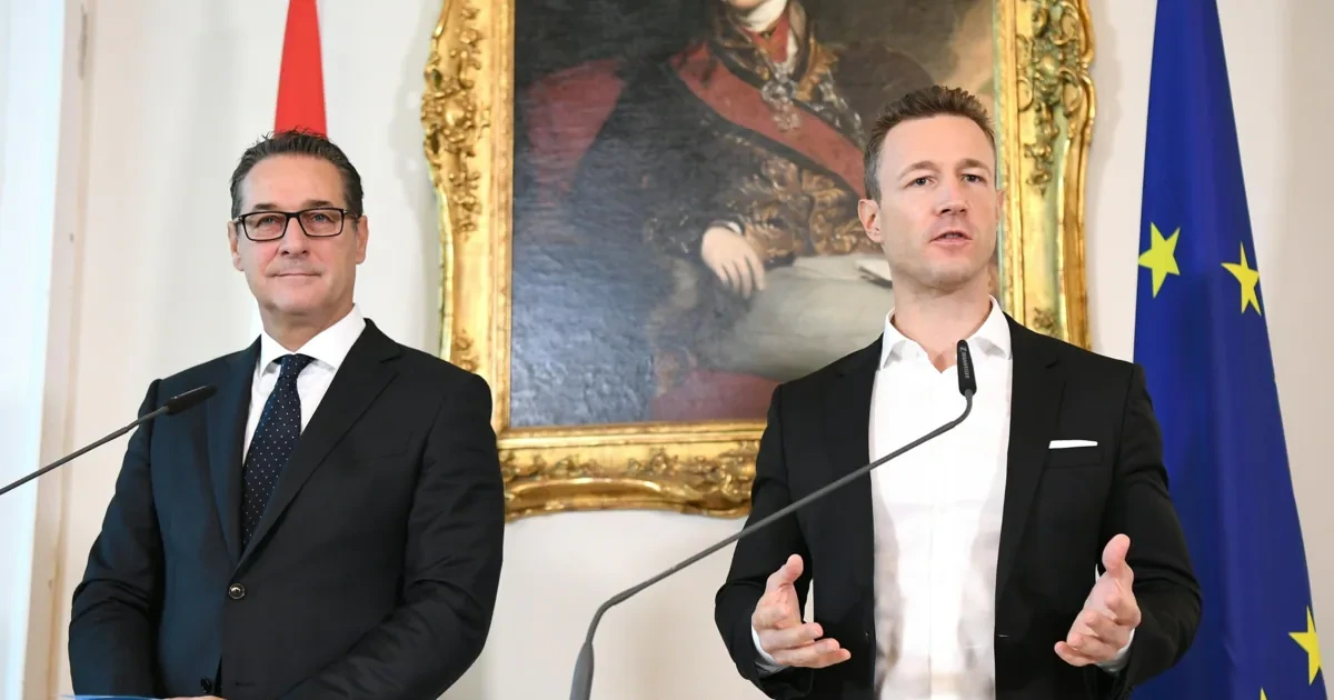 Ex-Minister Blümel: „Strache tut mir extrem leid“