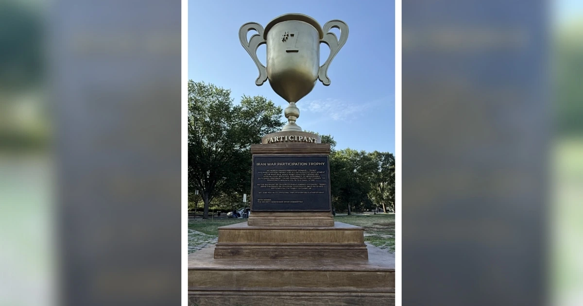 Mitten in Washington: Spott-Denkmal für Trump