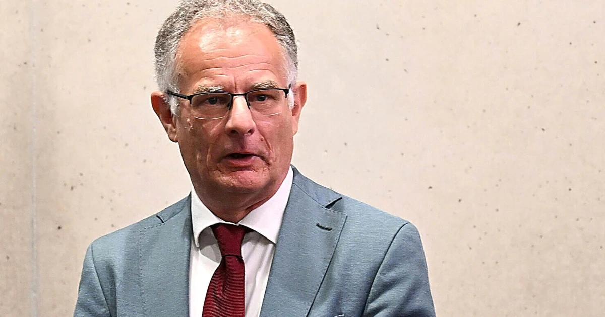 Marterbauer gibt Update zu Krebserkrankung