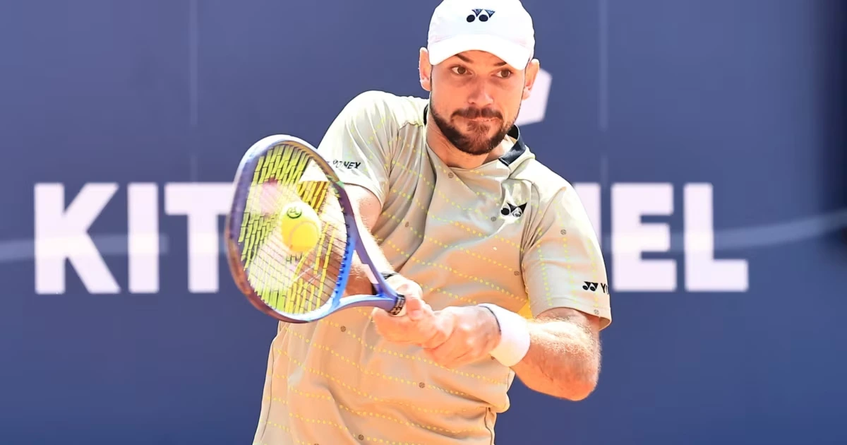 LIVE: Jurij Rodionov gegen Tomas Etcheverry