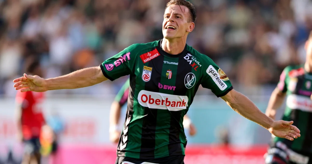 Tor gegen Ex-Klub Rapid: Stefan Schwab jubelt