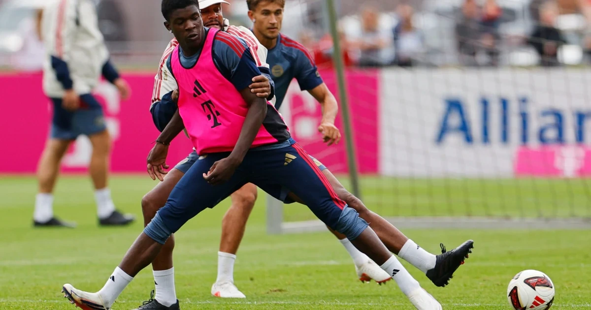 16-Jähriger schießt den FC Bayern München zum Sieg