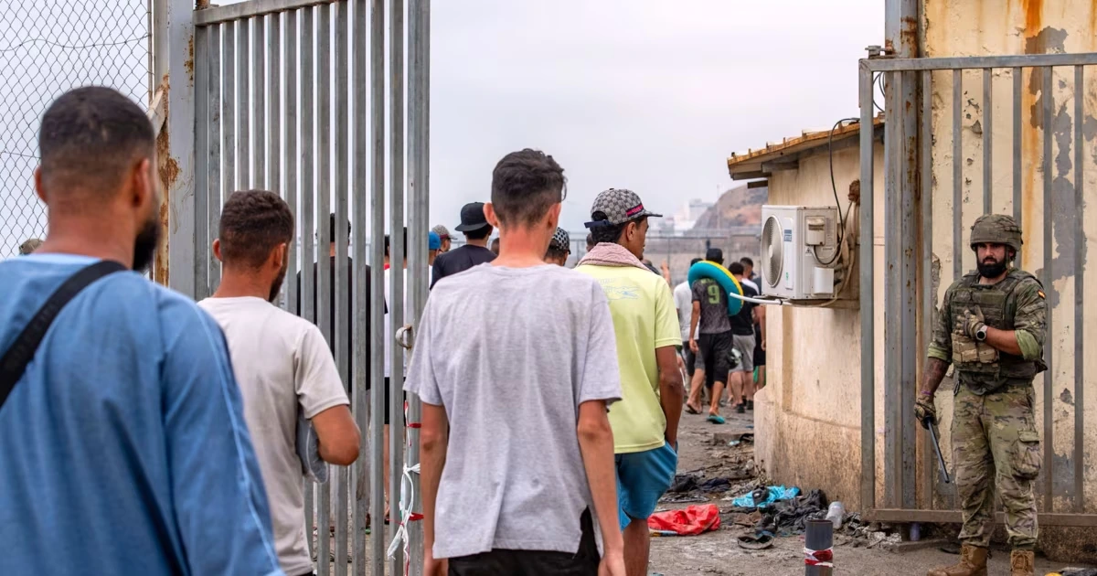 Weg waren sie! Darum drehten Migranten schnell um