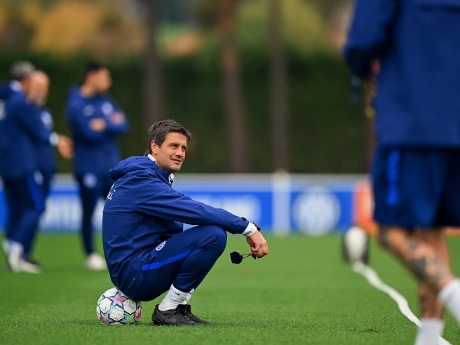 Chivu: «Io l'unico colpevole, i giocatori come figli. Perdere non è un dramma, ma faremo di tutto per battere lo Shakhtar»
