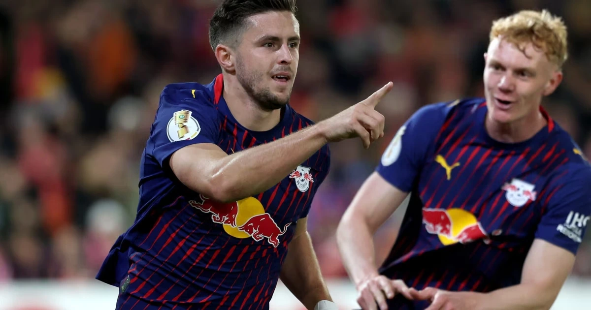 JETZT LIVE: Die Konferenz mit Leipzig und Schalke