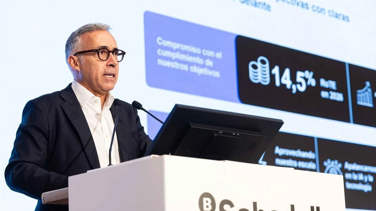 Banco Sabadell gana 1.376 millones hasta septiembre, un 1% menos, por la venta de TSB