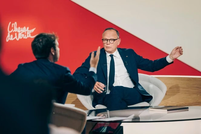 Présidentielle 2027 : face à l’impopularité d’Emmanuel Macron, Edouard Philippe et Gabriel Attal rejouent la stratégie de la rupture
