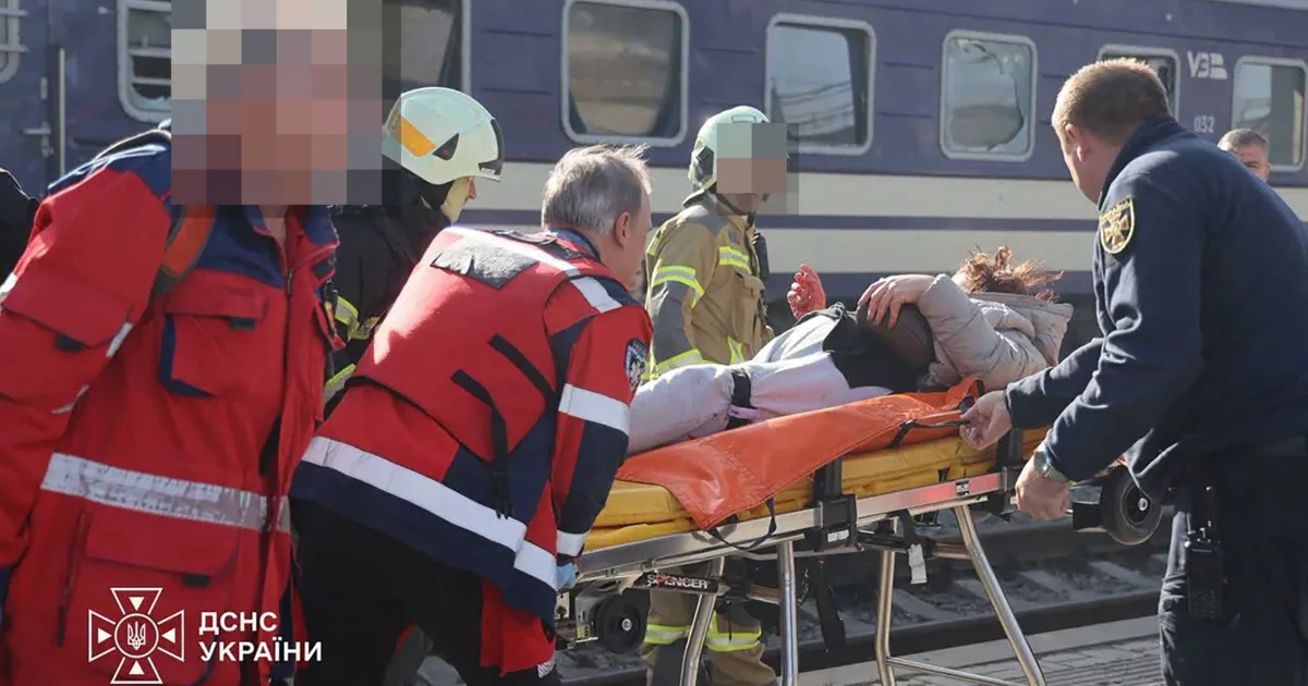 Russland greift Bahnhof in Dnipro an: 13 Tote