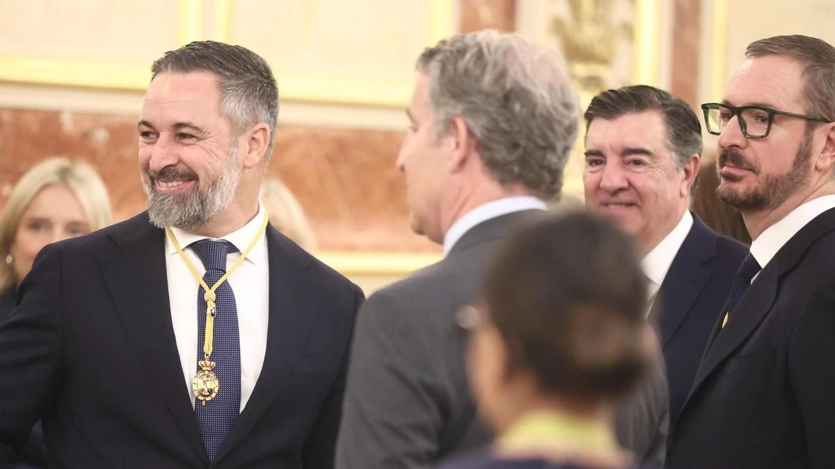 Vox se retira en seis provincias al Senado y solo presenta un candidato en 14 para favorecer al PP