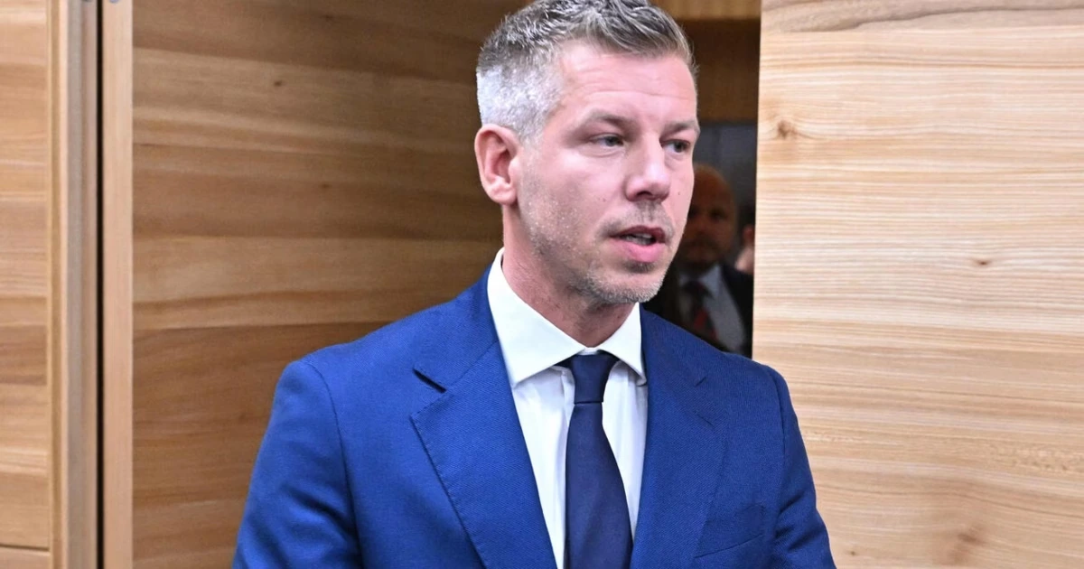 Premier Magyar von Staatsanwalt einvernommen
