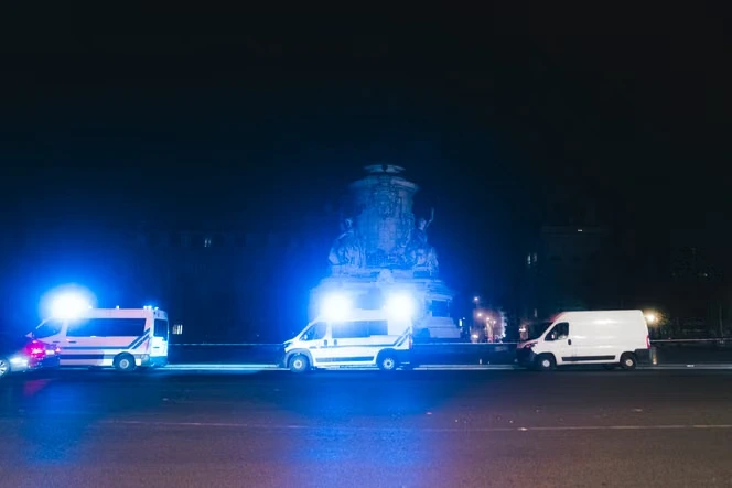 Paris : le couvre-feu limité à République et les interdictions de rassemblement sont prolongés