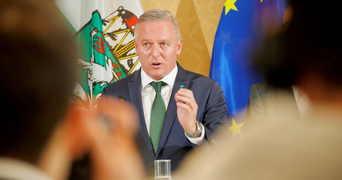 „Neuwahlen!“ Kunasek sieht Dreierkoalition am Ende