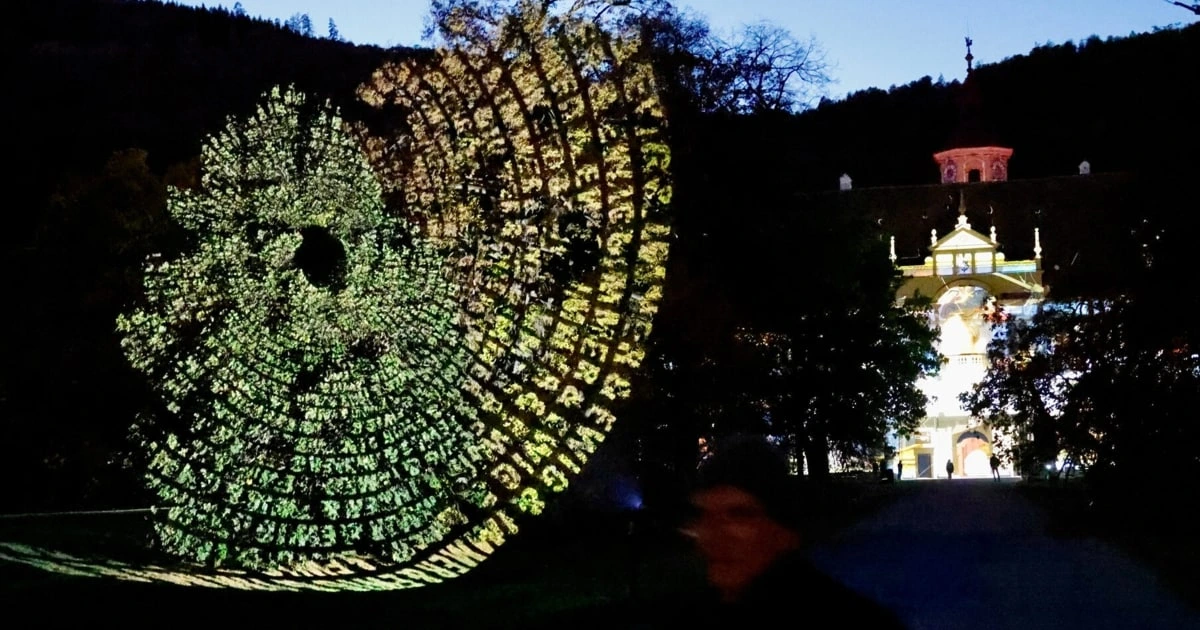 Klanglicht verzaubert rund ums Schloss Eggenberg