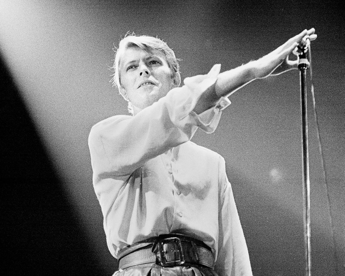 ‘How on earth is this man not sweating?’ The director who spent 10 years painstakingly remastering Bowie’s ‘greatest filmed performance’