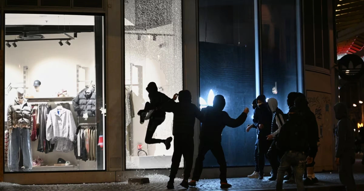 Randalierern sollen Sozialhilfen gestrichen werden