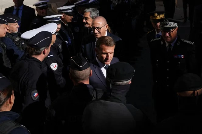 Mobilisations sociales : à Marseille, Emmanuel Macron fait le mea culpa de l’Etat