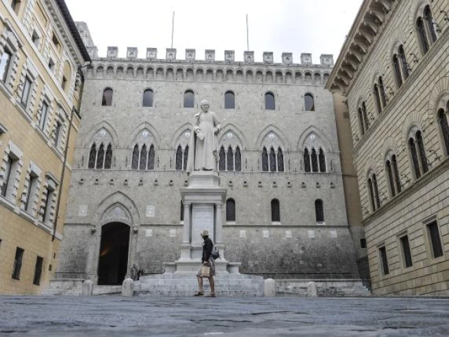 Mps: il ceo Lovaglio non rinuncia ai piani, Fondaco voterà contro le ops