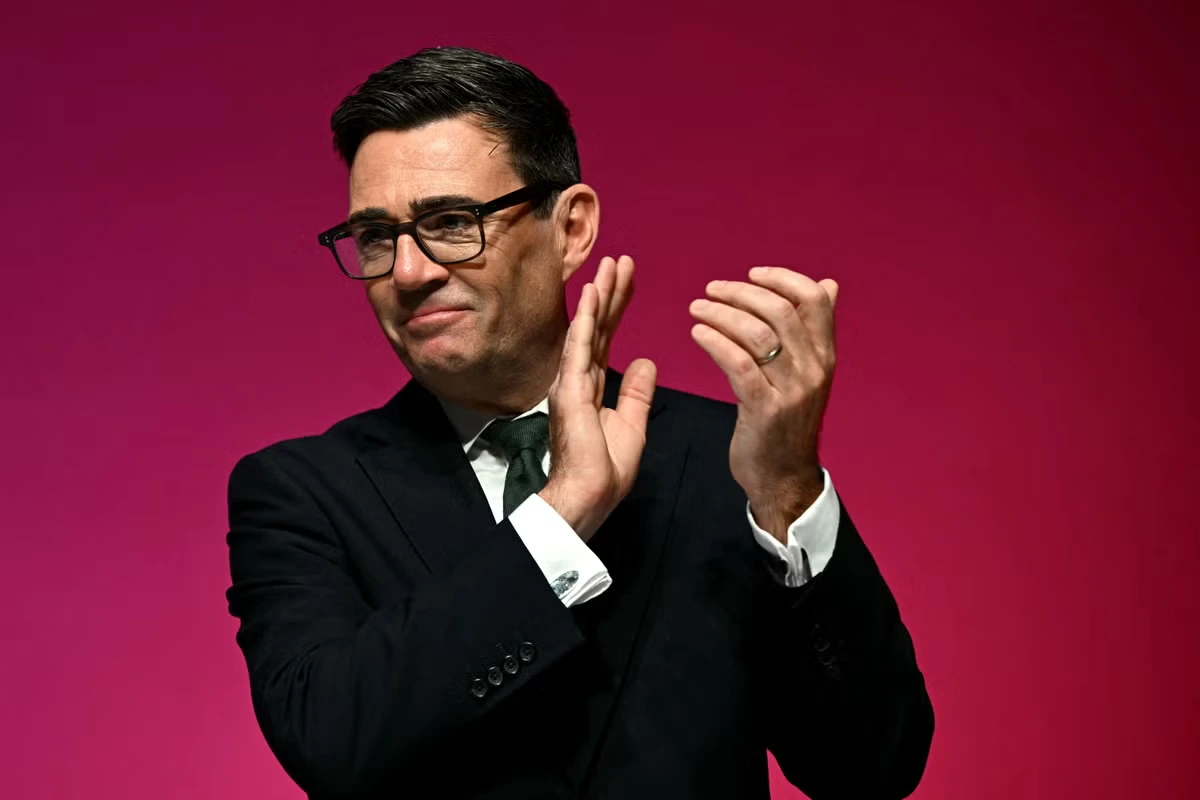 UK welcome to rejoin EU ‘anytime’, French finance minister says as Burnham visits Berlin