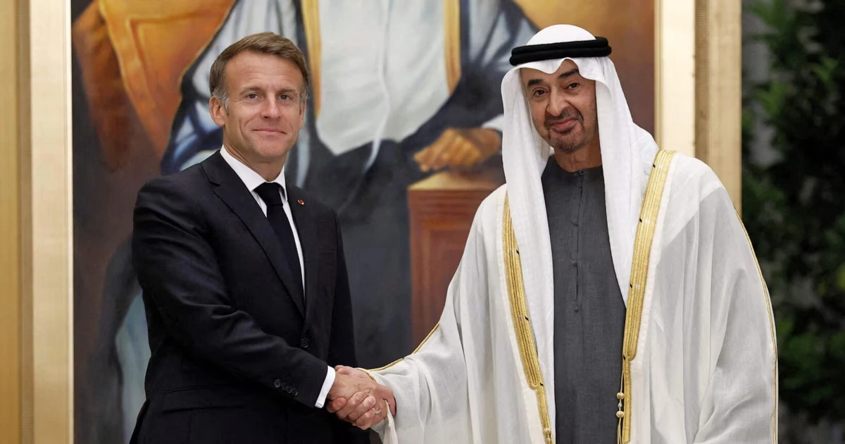 Macron weilt mehrere Tage in den Golfstaaten